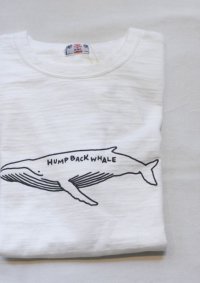 【u.m.i slab cotton s/s tee hump back whale, made in japan】ユーエムアイ スラブコットン 半袖Tee, 日本製(white)