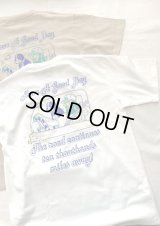 【gym master 7.4oz GOOD DAY S/S Tee】ジムマスター 7.4オンス ハブ ア グッドディ 刺繍 半袖Tee(2カラー展開)