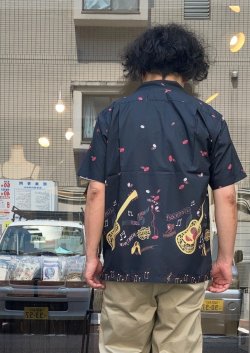 画像2: 【UNIVERD72 Aloha Shirt/ Guiter】ユニバード72 アロハシャツ/ ギター(2カラー展開)