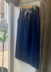 【gym master 11oz Indigo Sweat Skirt】ジムマスター 11オンス インディゴ スウエット スカート(dark indigo blue)