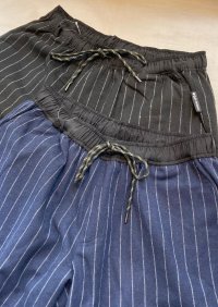 【gym master reversible stripe tapered pants】ジムマスター リバーシブル ストライプ テーパードパンツ(2カラー展開)