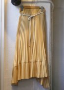 画像: 【switch】asymmetry pleats skirt 商品アップ完了です。