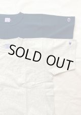 画像: 【champion 9.4oz Jersey Reverse weave Pocket Short sleeve Tee Relax Fit】チャンピオン 9.4オンス ジャージー リバースウィ―ブ ポケット付 半袖Tee/ リラックスフィット(2カラー展開)