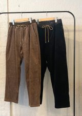画像: 【gym master Stretch Corduroy Two tuck Pants】ジムマスター ストレッチコーデュロイ ツータックパンツ(2カラー展開)