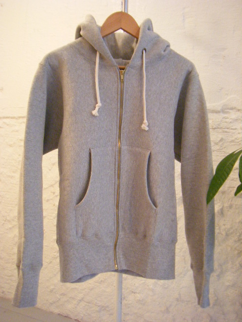 画像: 【champion】 REVERSE WEAVE zip up paka(made in U.S.A)商品アップ完了です！