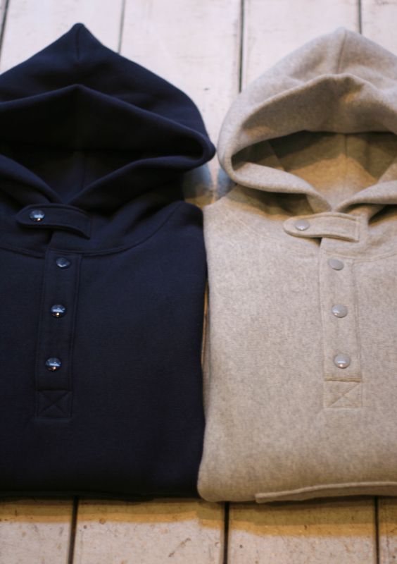 画像: 【champion】reverse-weave half snap button pull-over parka 商品アップ完了です。