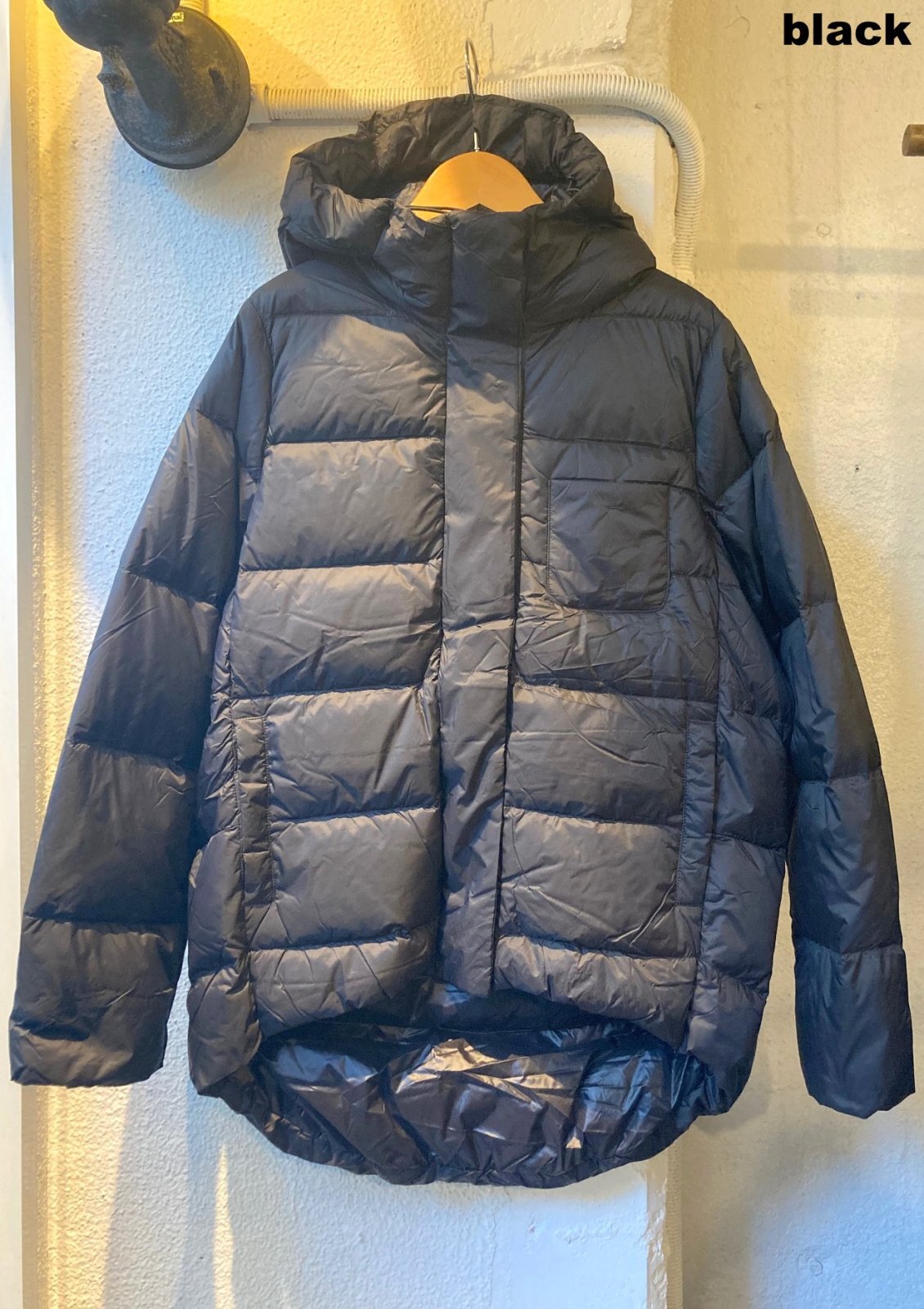 画像: 【OMNES Down Jacket】オムネス フード付き コクーン ダウンジャケット(2カラー展開)