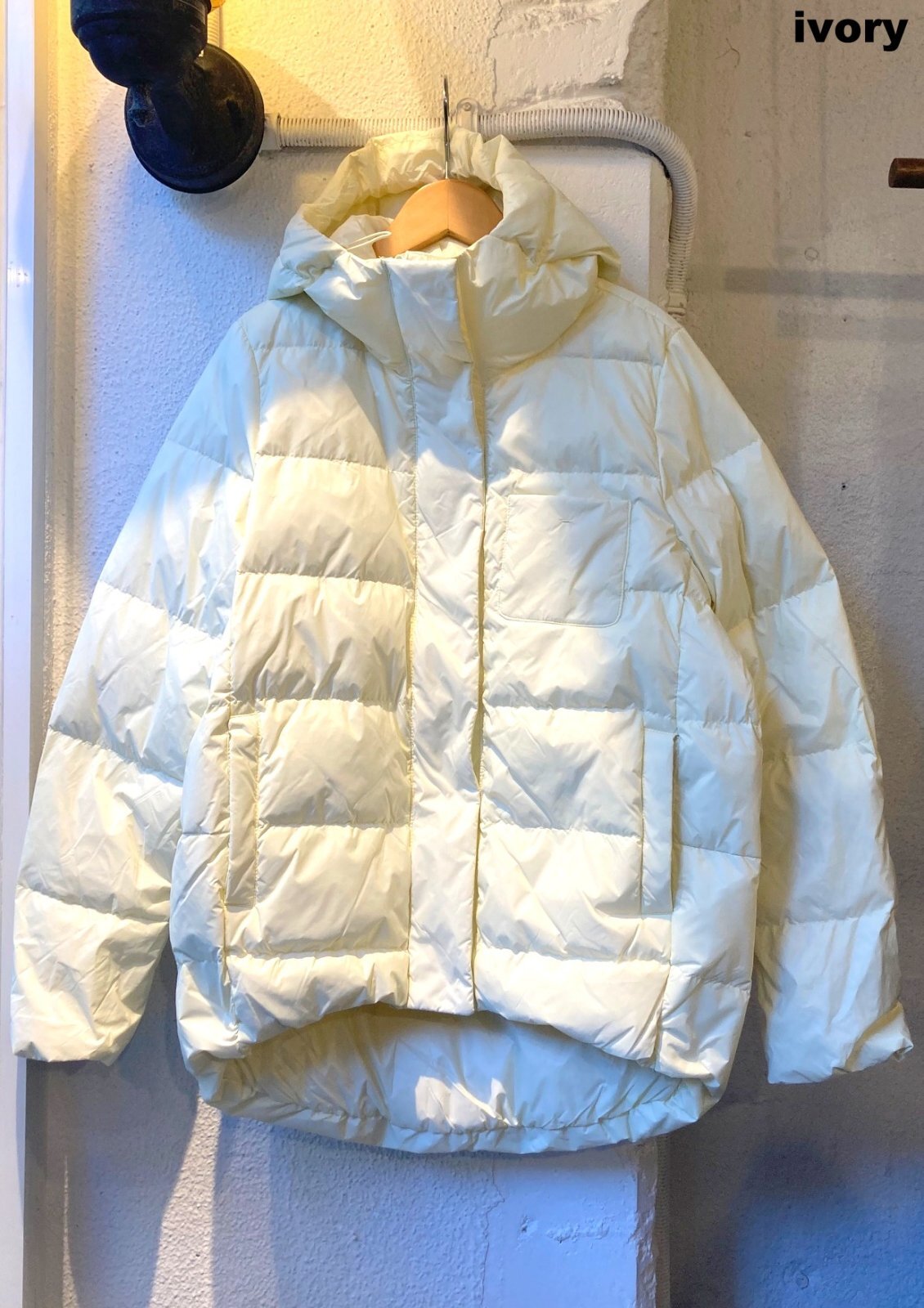 画像: 【OMNES Down Jacket】オムネス フード付き コクーン ダウンジャケット(2カラー展開)