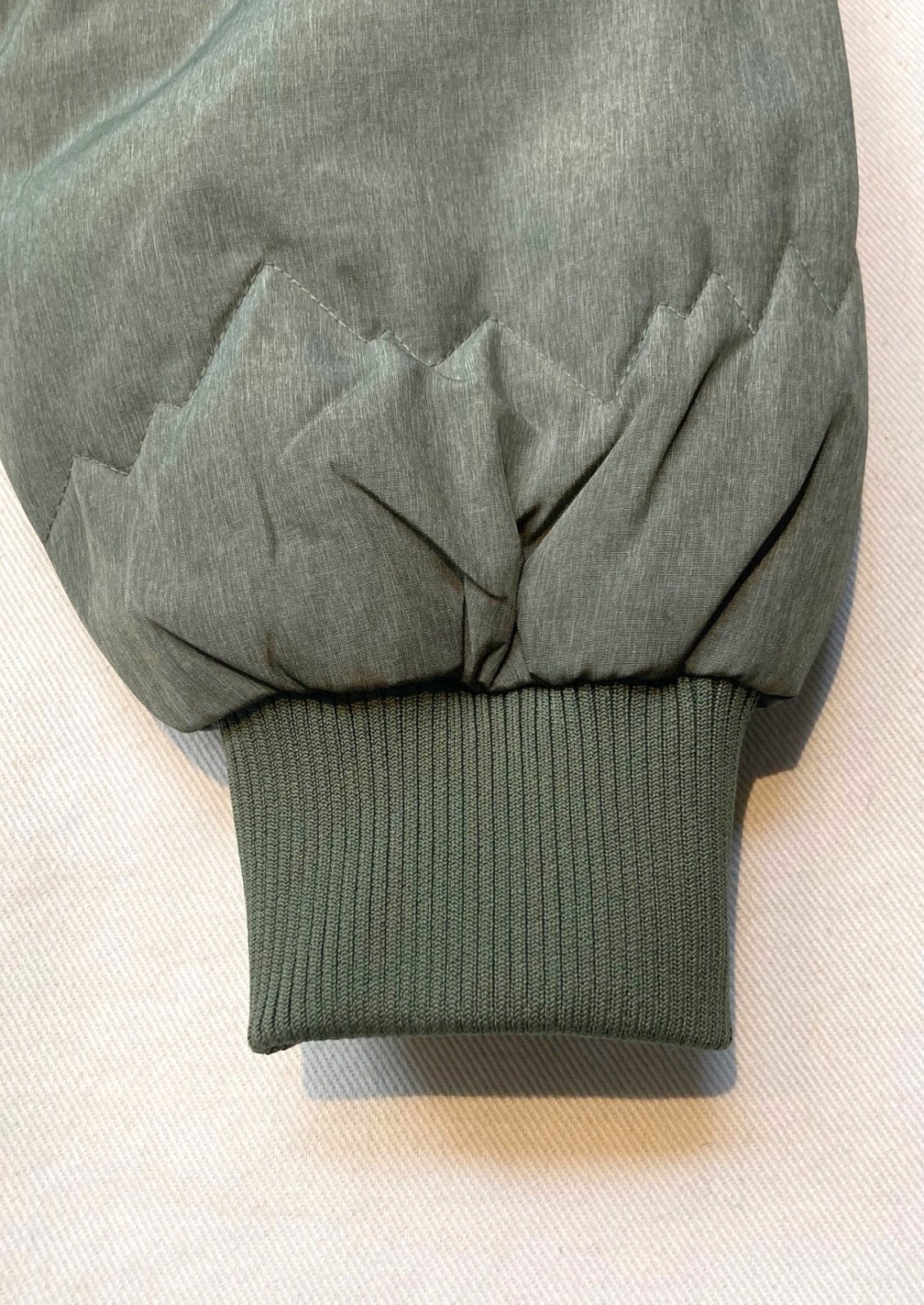 画像6: 【gym master reversible mountain quilting zip jacket】ジムマスター リバーシブル マウンテン キルテイングジップジャケット(olive)