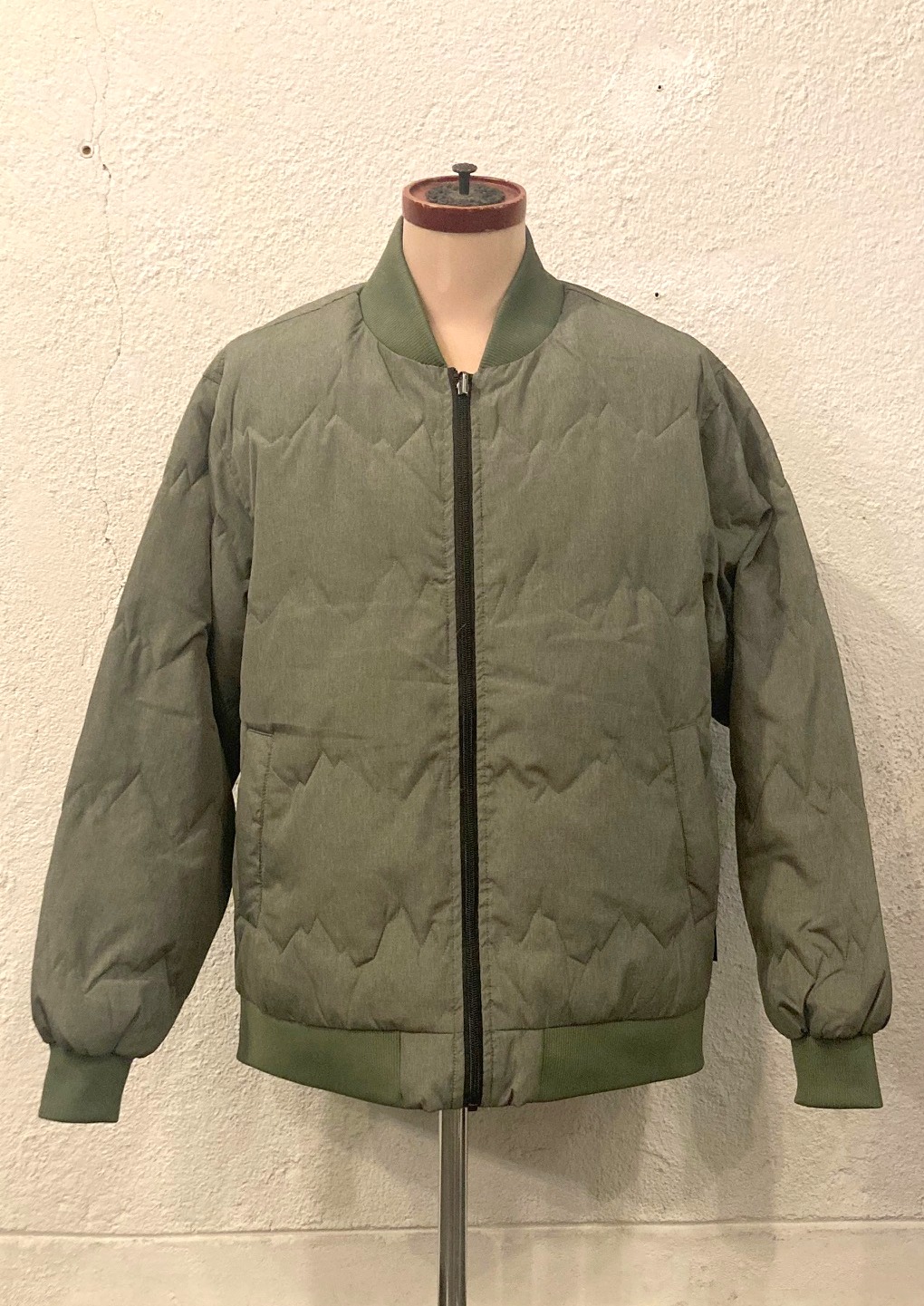 画像3: 【gym master reversible mountain quilting zip jacket】ジムマスター リバーシブル マウンテン キルテイングジップジャケット(olive)